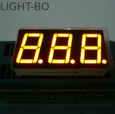 CC / CA Polaritas 3digit 7 Segmen LED Display Common Anode 37,6 X 19mm Dimensi Luar