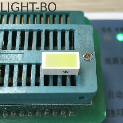 IP67 Lampu batang LED yang dapat disesuaikan dengan sinar titik 60 derajat dan chip Cree