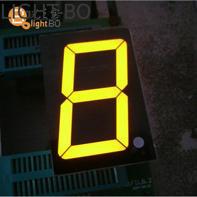 Warna Latar Belakang Hitam Tampilan LED Numerik dengan Tinggi 7 Segmen Digit dan Putih atau Sama dengan Warna Emitting