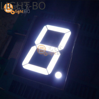 7 Segmen Tinggi Digit Tampilan numerik dalam Tipe Paket DIP