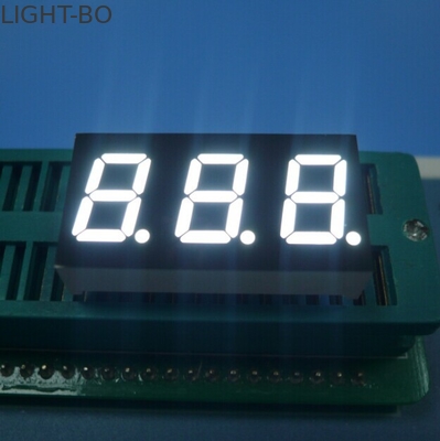 Harga yang bagus Triple Digit 0.4inch 7 Segmen LED Tampilan Katode Umum Ultra Cerah Putih on line