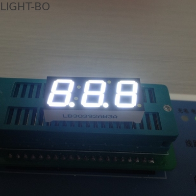 Harga yang bagus Tampilan Lebar Sudut Permukaan Mount 7 Segmen LED Display Tiga Digit Umur Panjang on line