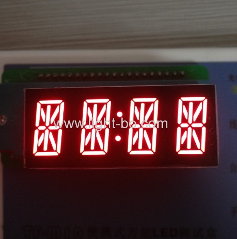 Triple Digit 14 Segmen LED Display Umum Katoda Merah untuk Panel Instrumen